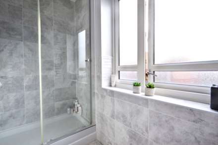 Sapphire Road, Bishop's Cleeve, Cheltenham, Gloucestershire, Image 12