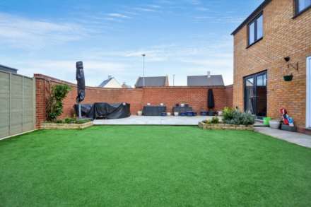 Sapphire Road, Bishop's Cleeve, Cheltenham, Gloucestershire, Image 18