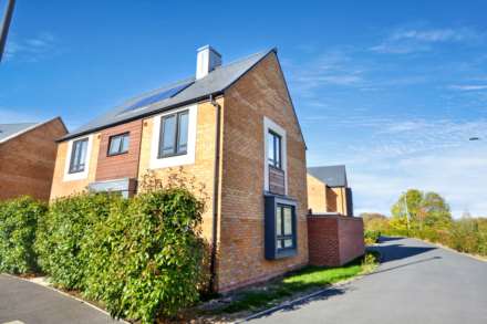 Sapphire Road, Bishop's Cleeve, Cheltenham, Gloucestershire, Image 19