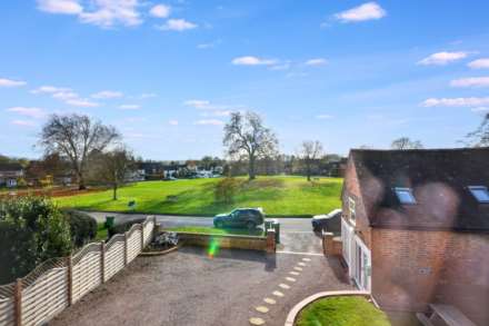 Twyning Green, Tewkesbury, Gloucestershire, Image 17