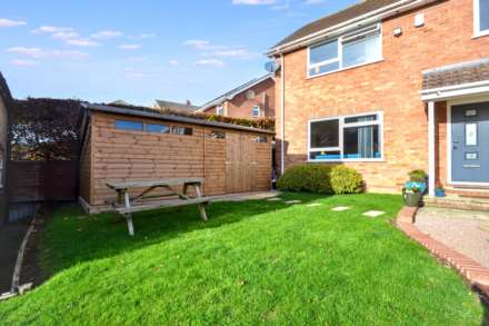 Twyning Green, Tewkesbury, Gloucestershire, Image 25