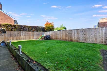 Twyning Green, Tewkesbury, Gloucestershire, Image 26