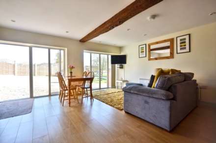 Twyning Green, Tewkesbury, Gloucestershire, Image 34