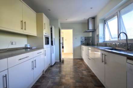 Teddington, Tewkesbury, Gloucestershire, Image 6