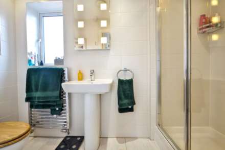 Furrow Close, Holly Green, Worcestershire, Image 13