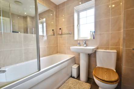 Furrow Close, Holly Green, Worcestershire, Image 18