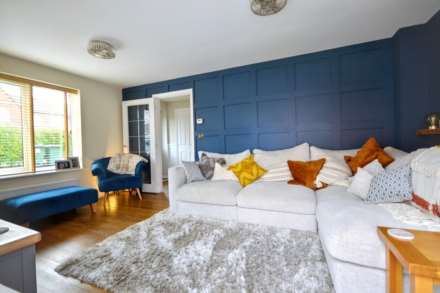 Furrow Close, Holly Green, Worcestershire, Image 4