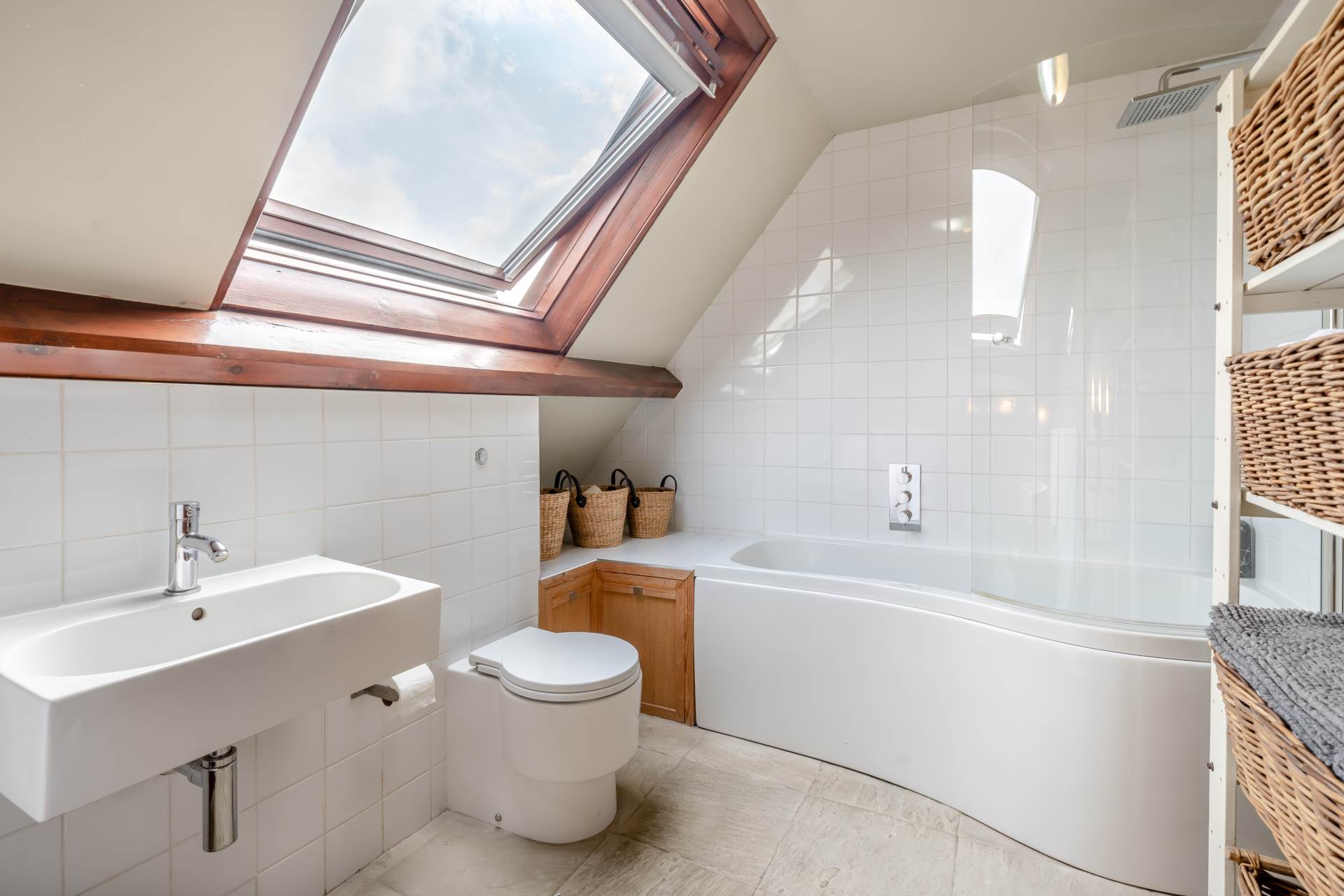 Beckford Road, Alderton, Gloucestershire, Image 21