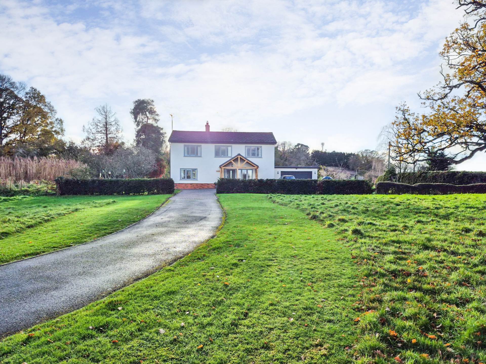 Bushley Green, Tewkesbury, Gloucestershire, Image 1