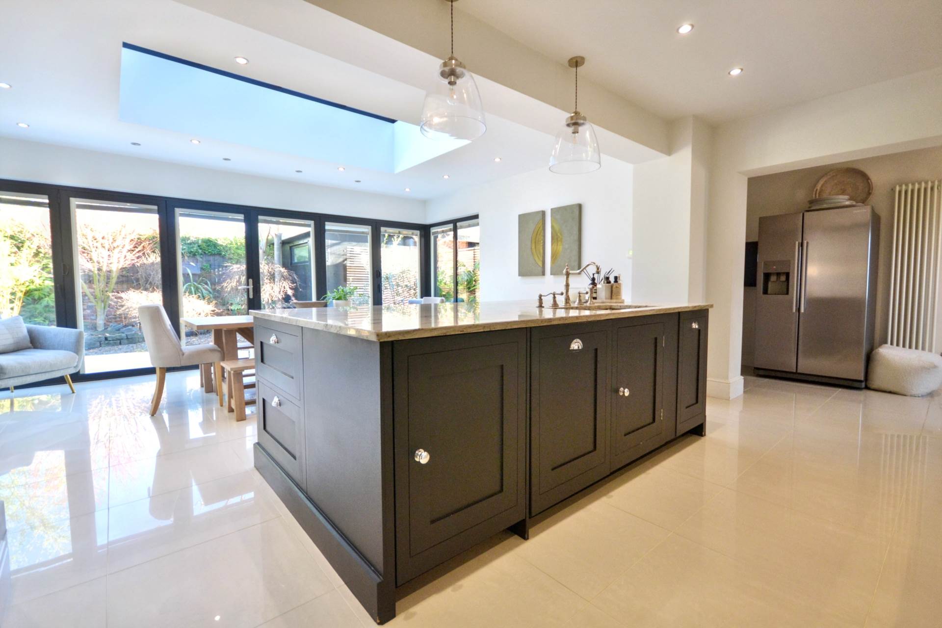 Hill View Road, Strensham, Worcestershire, Image 2