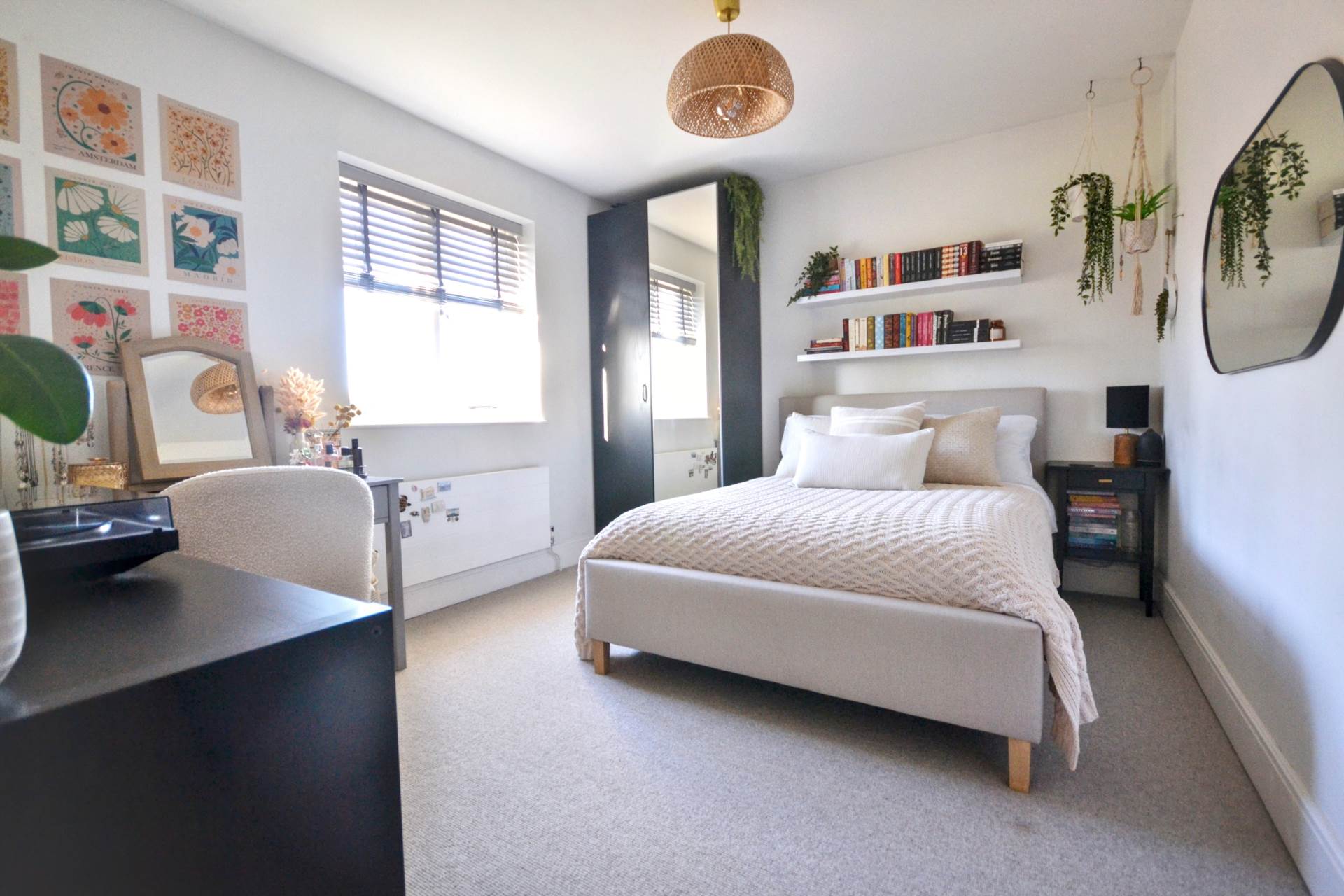 Hill View Road, Strensham, Worcestershire, Image 25