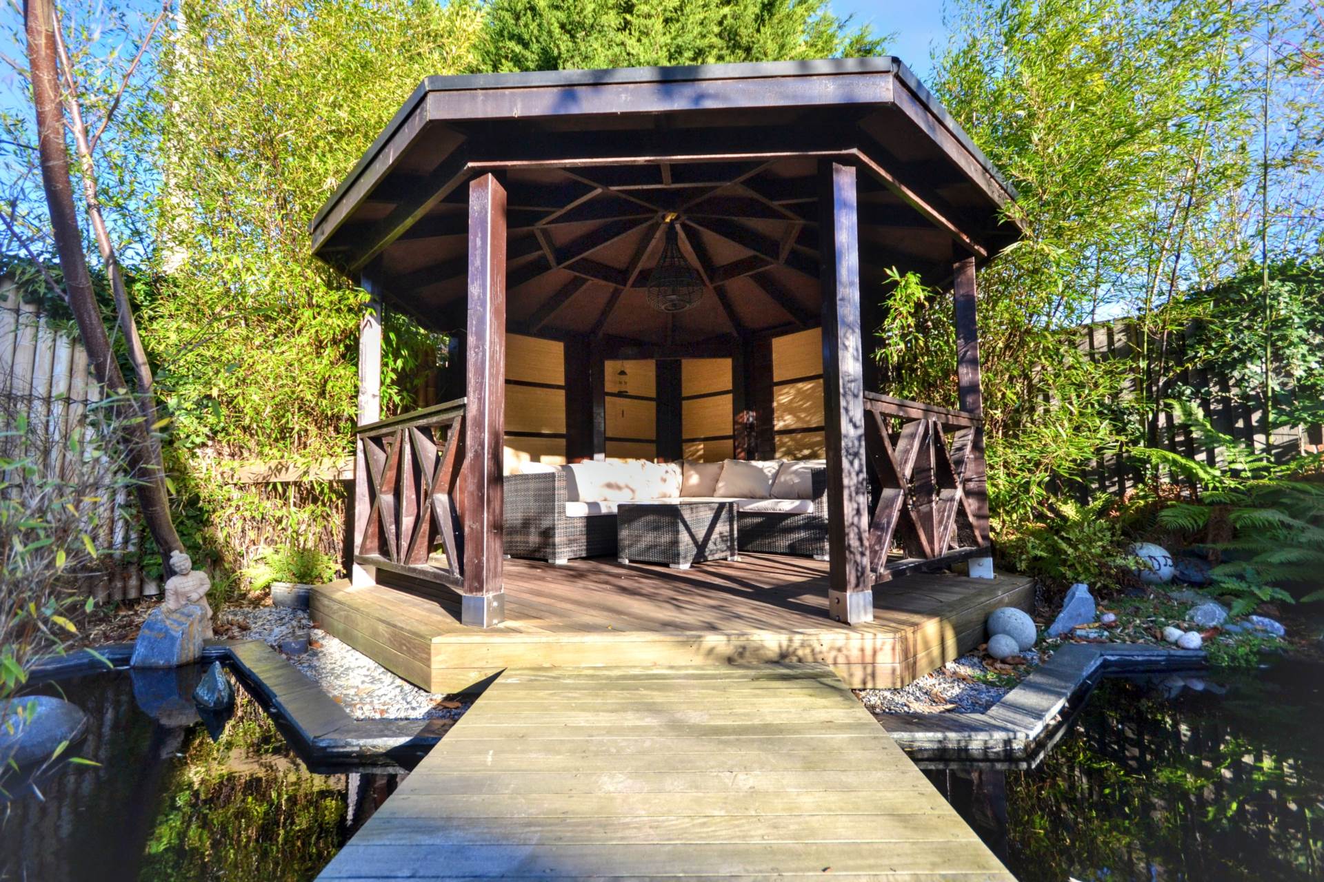 Hill View Road, Strensham, Worcestershire, Image 36