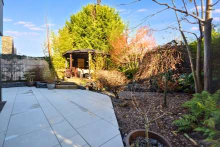 Hill View Road, Strensham, Worcestershire, Image 38