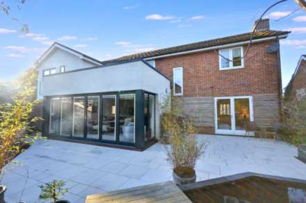 Hill View Road, Strensham, Worcestershire, Image 39