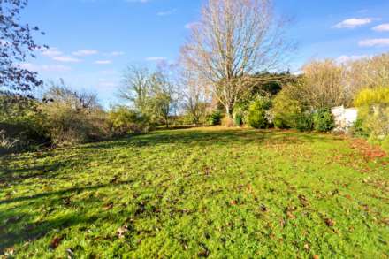 Cowley, Cheltenham, Gloucestershire, Image 2