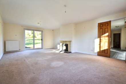 Cowley, Cheltenham, Gloucestershire, Image 4