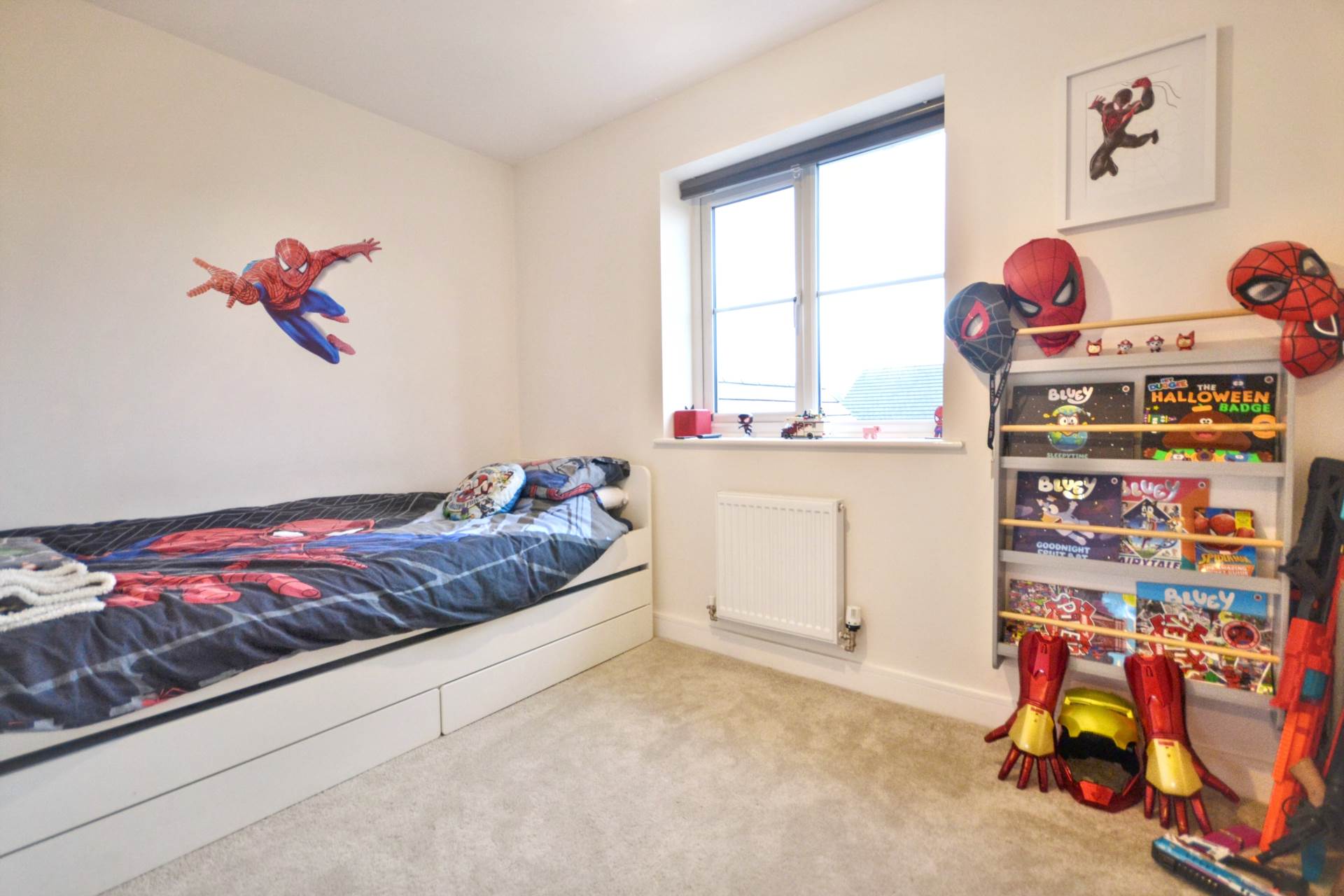 Ashton Crescent, Tewkesbury, Gloucestershire, Image 18