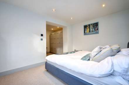 Bafford Lane, Charlton Kings, Cheltenham, Gloucestershire, Image 17