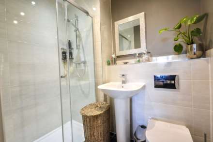 Haswer Road, Tewkesbury, Gloucestershire, Image 21