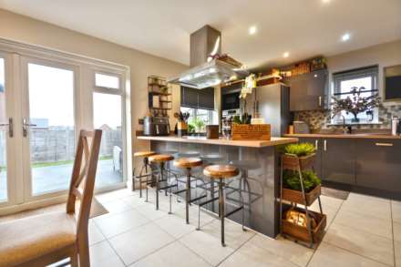 Haswer Road, Tewkesbury, Gloucestershire, Image 4