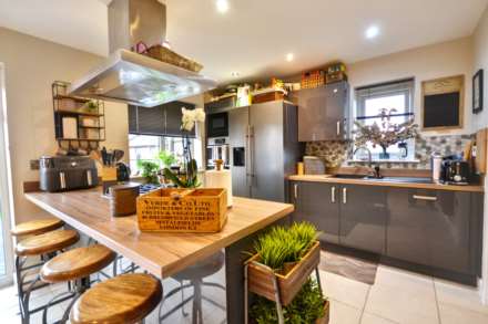 Haswer Road, Tewkesbury, Gloucestershire, Image 5