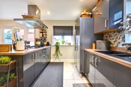 Haswer Road, Tewkesbury, Gloucestershire, Image 6