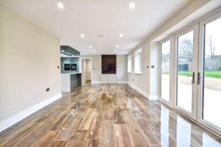 Teddington, Tewkesbury, Gloucestershire, Image 7