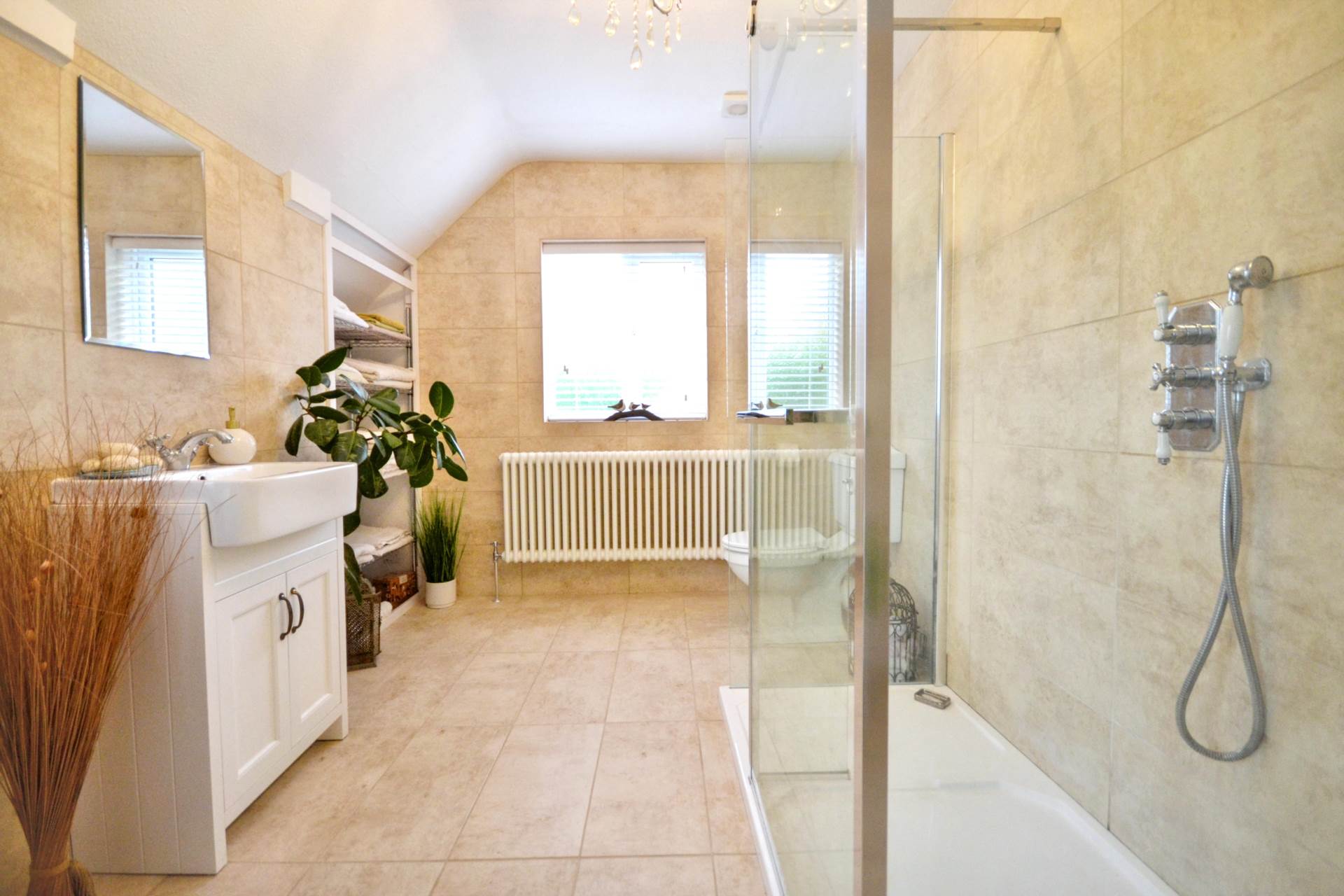 Upton Road, Defford, Worcestershire, Image 28