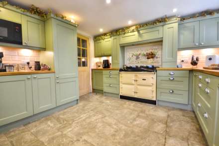 Upton Road, Defford, Worcestershire, Image 14