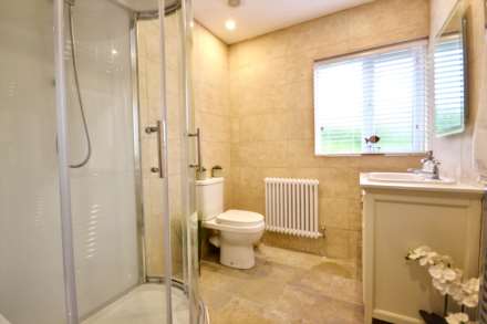 Upton Road, Defford, Worcestershire, Image 29