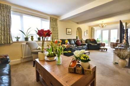 Upton Road, Defford, Worcestershire, Image 9