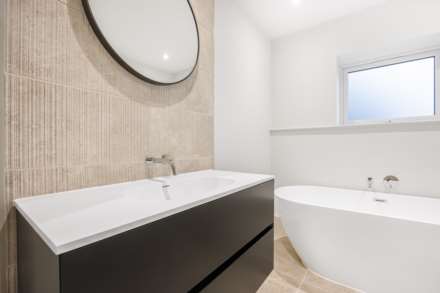 Crimperland Close, Minsterworth, Gloucestershire, Image 18