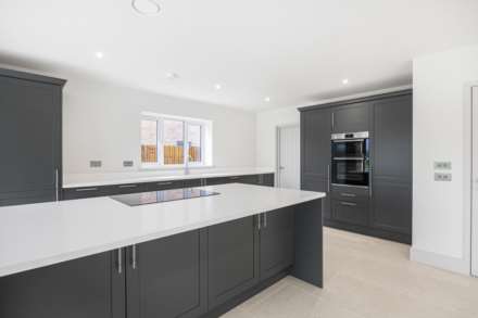 Crimperland Close, Minsterworth, Image 4