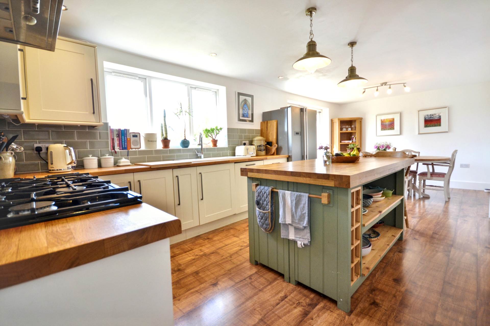 The Close, Eckington, Worcestershire, Image 8