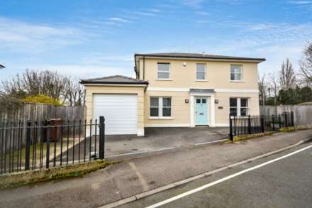 Moorend Road, Leckhampton, Cheltenham, Gloucestershire, Image 1