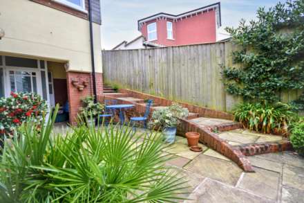 Moorend Road, Leckhampton, Cheltenham, Gloucestershire, Image 24