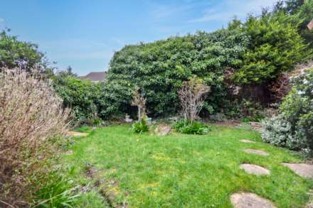 Plantation Crescent, Bredon, Gloucestershire, Image 2