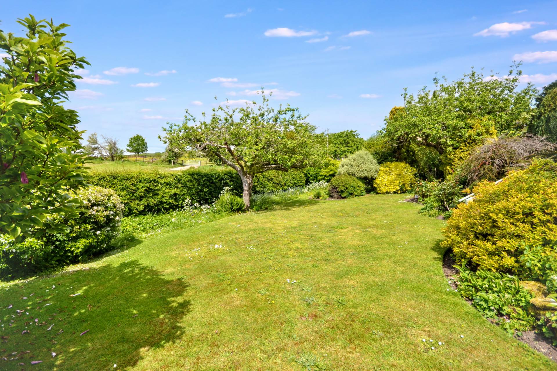 Westmancote, Tewkesbury, Gloucestershire, Image 2