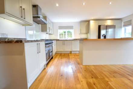 Sawyers Rise, Ashleworth, Gloucestershire, Image 4