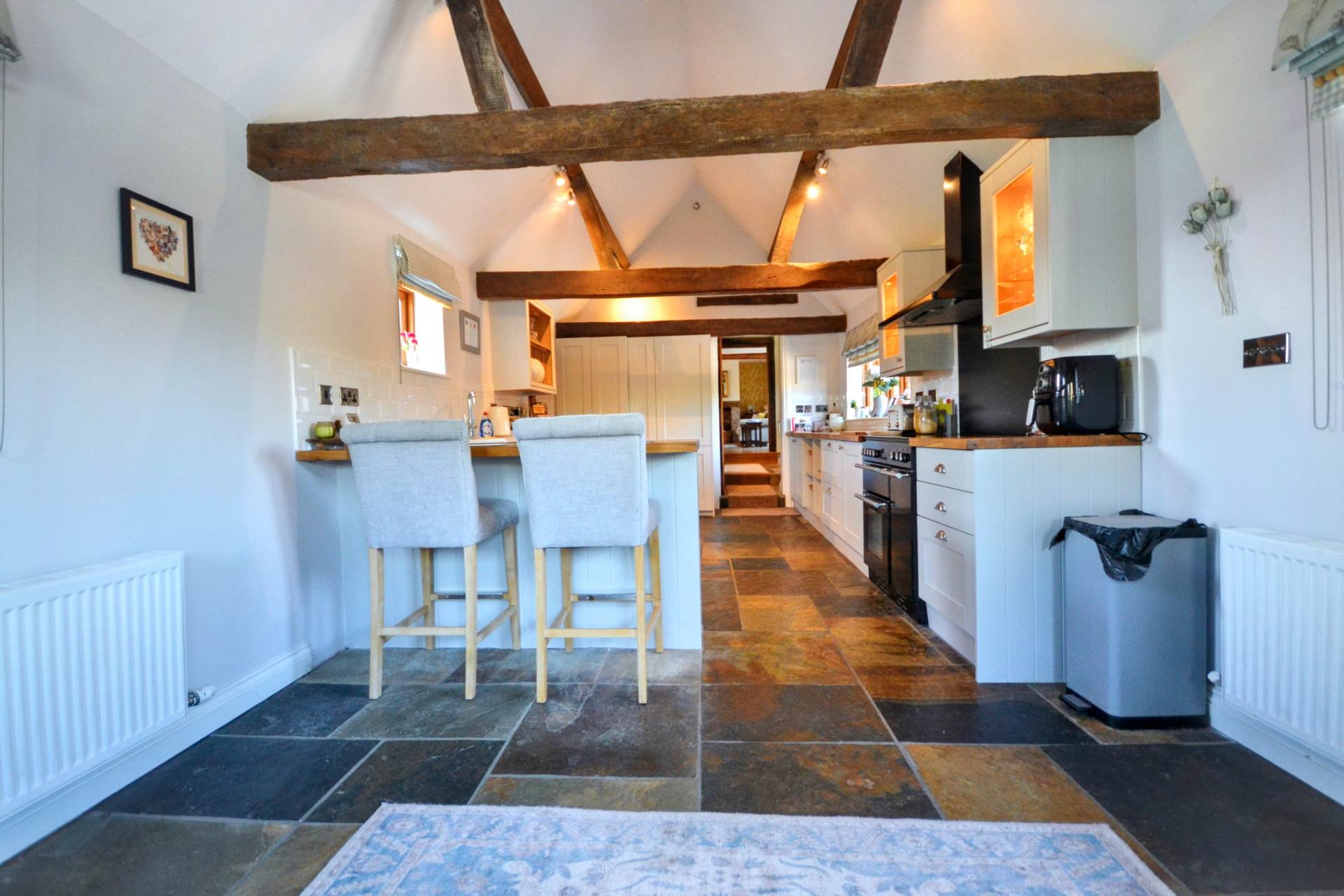 Two Mile Lane, Highnam, Gloucestershire, Image 11