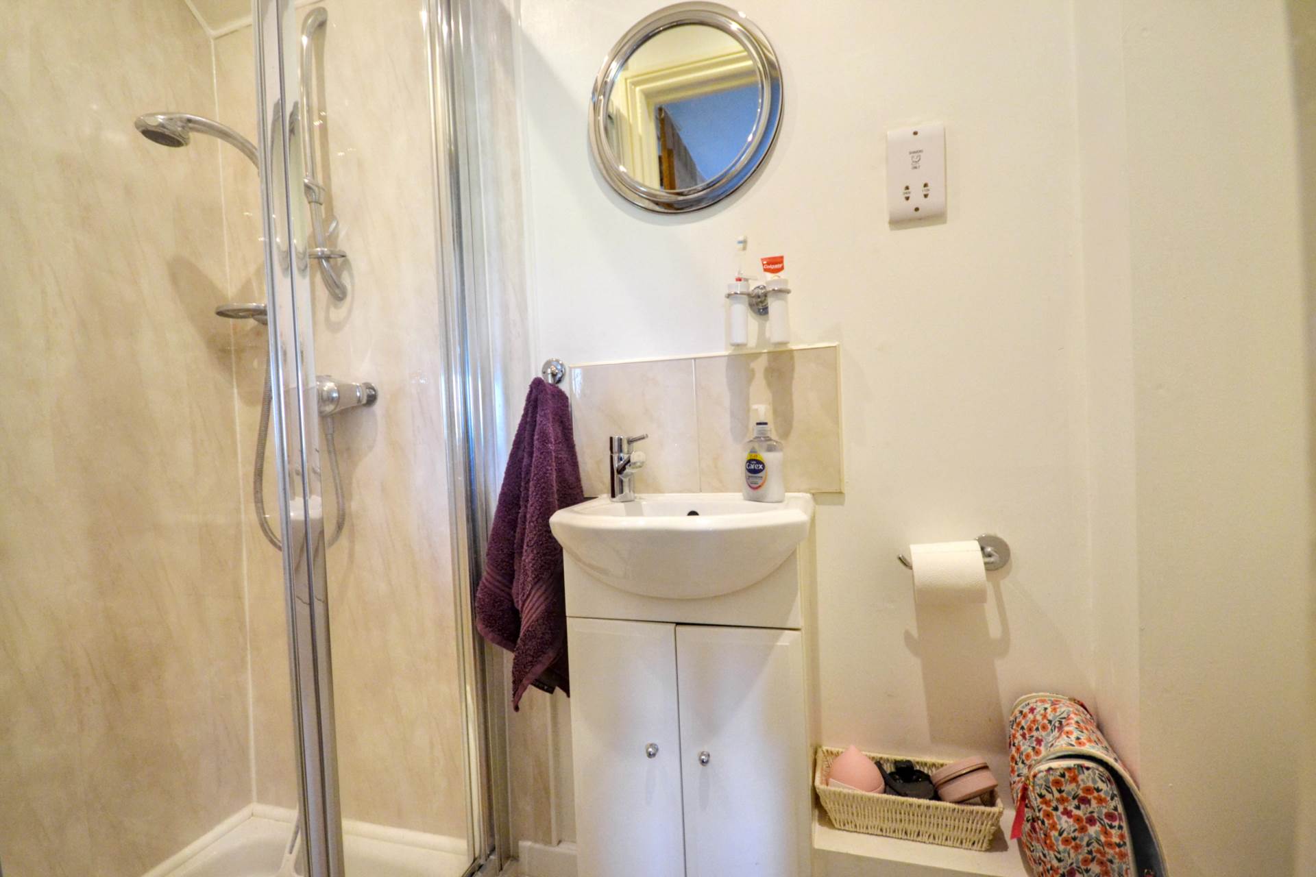 Two Mile Lane, Highnam, Gloucestershire, Image 20