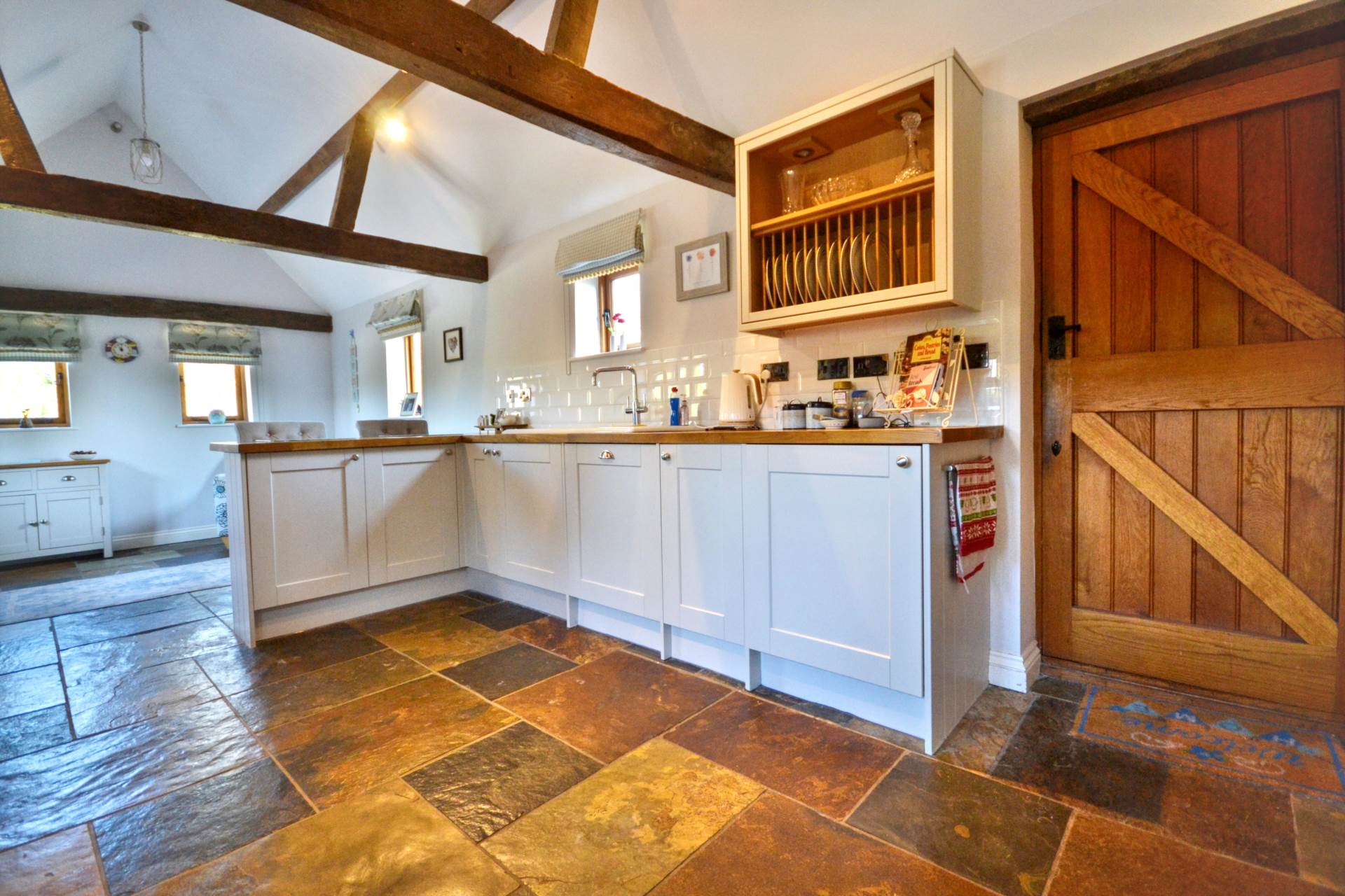 Two Mile Lane, Highnam, Gloucestershire, Image 9