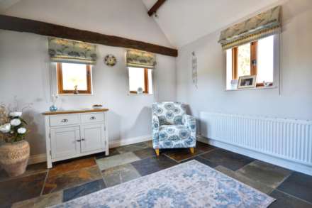 Two Mile Lane, Highnam, Gloucestershire, Image 10