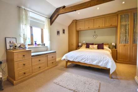 Two Mile Lane, Highnam, Gloucestershire, Image 18