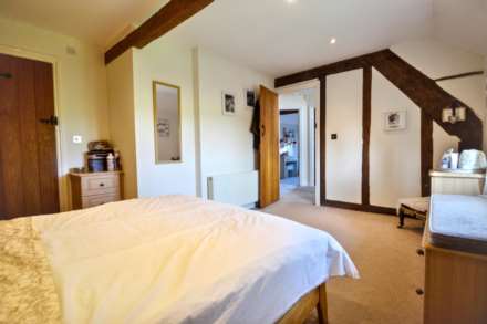 Two Mile Lane, Highnam, Gloucestershire, Image 19