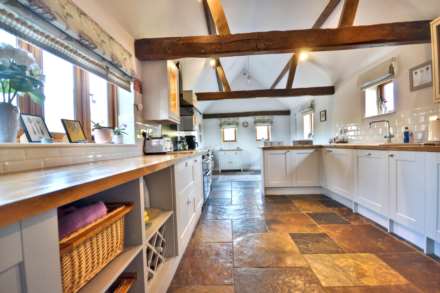 Two Mile Lane, Highnam, Gloucestershire, Image 7