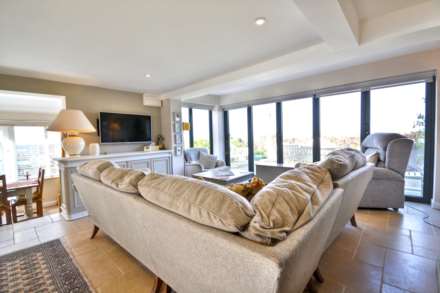 Westmancote, Tewkesbury, Gloucestershire, Image 12