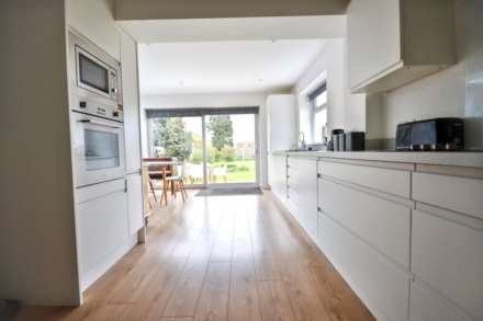 Green Lane, Naunton Village, Worcestershire, Image 12