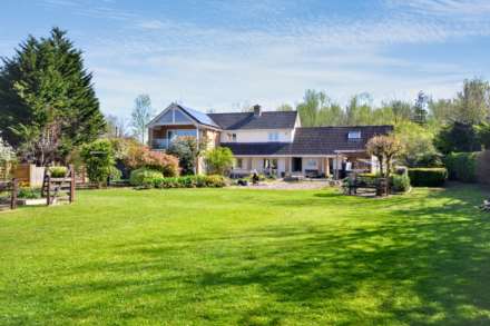 Ripple, Tewkesbury, Gloucestershire, Image 1