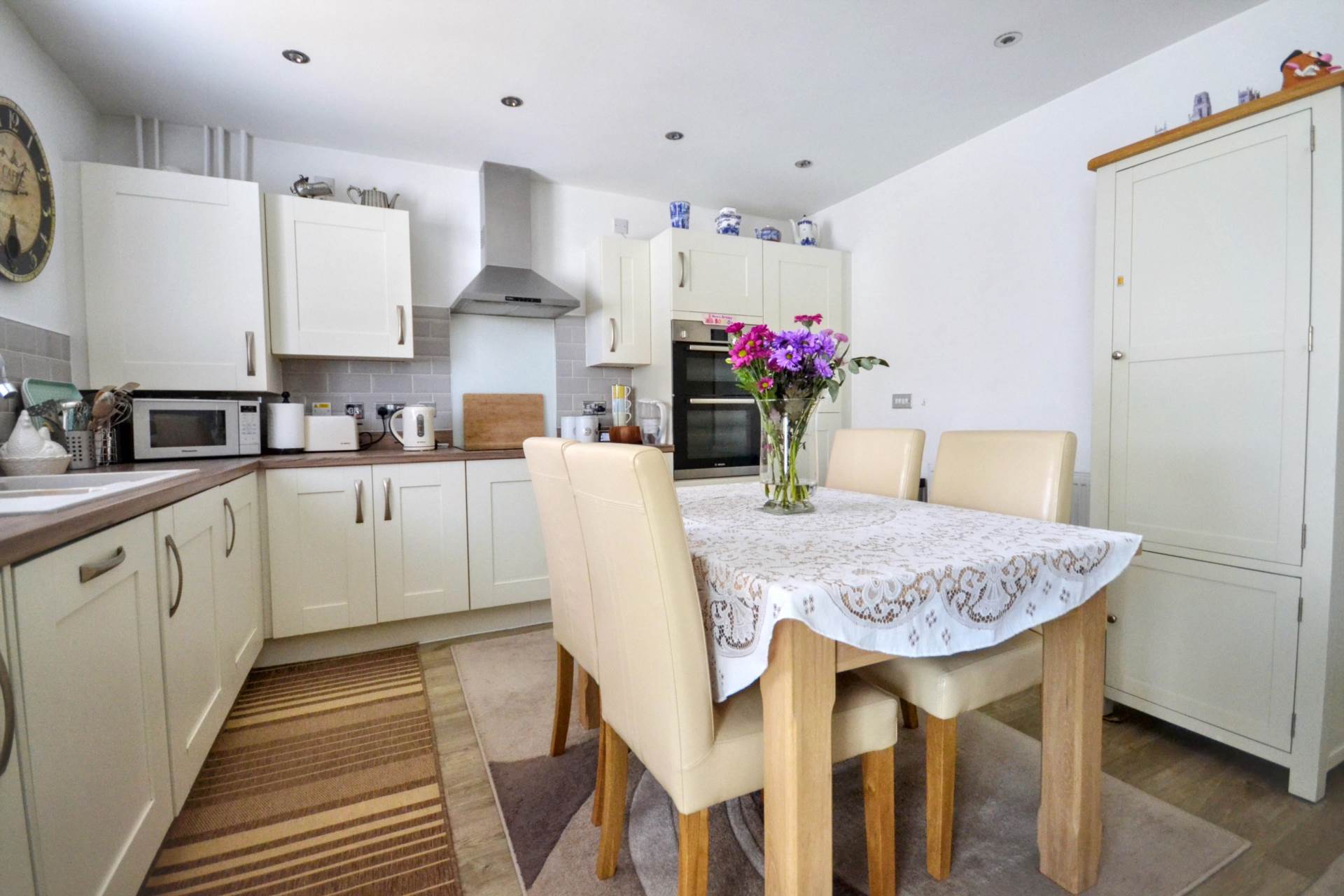 Feddon Close, Stoke Orchard, Cheltenham, Gloucestershire, Image 5